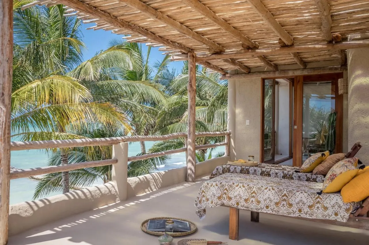 Casa Cat Ba Beachfront Boutique Hotel Isla Holbox