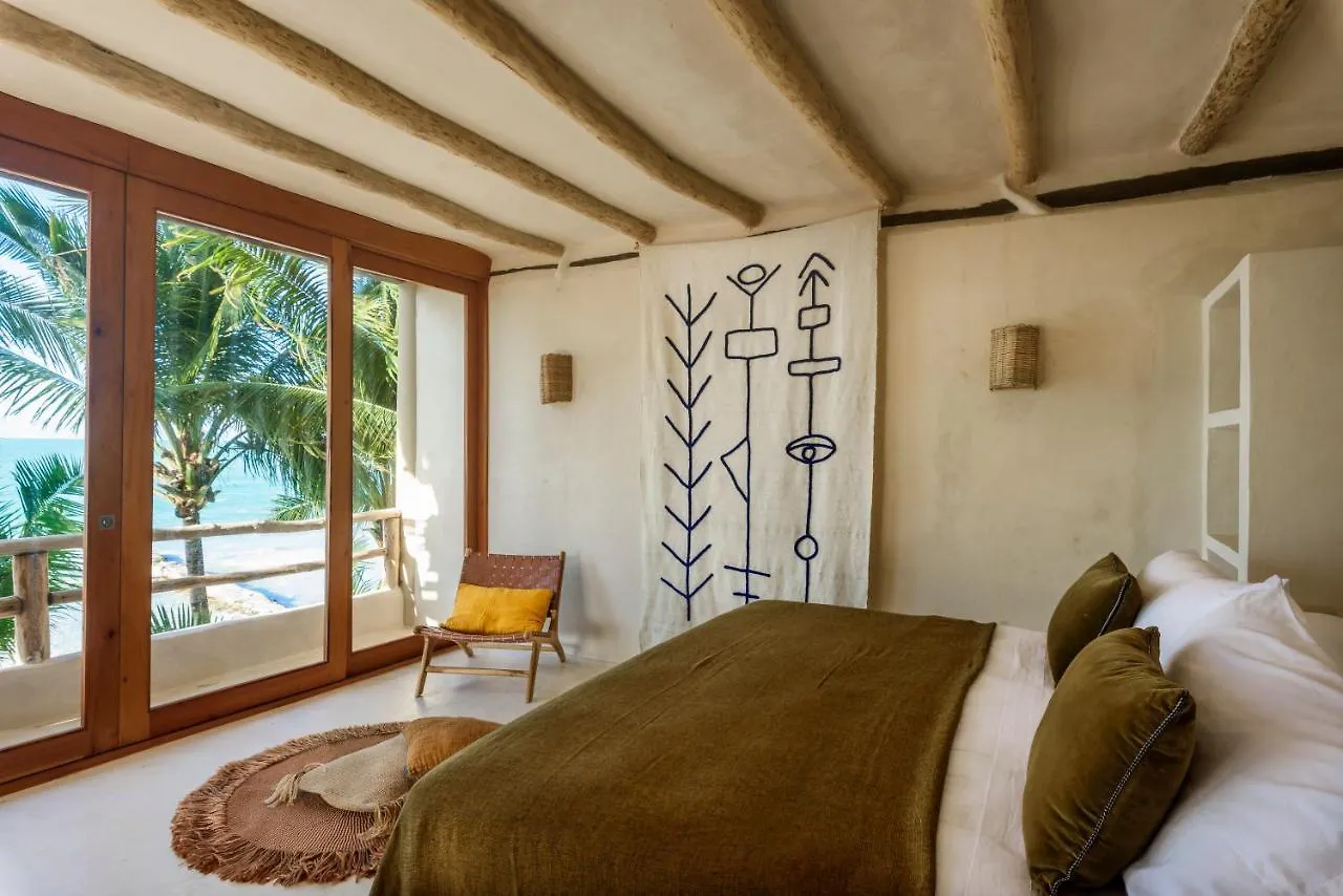 Casa Cat Ba Beachfront Boutique Hotel Isla Holbox